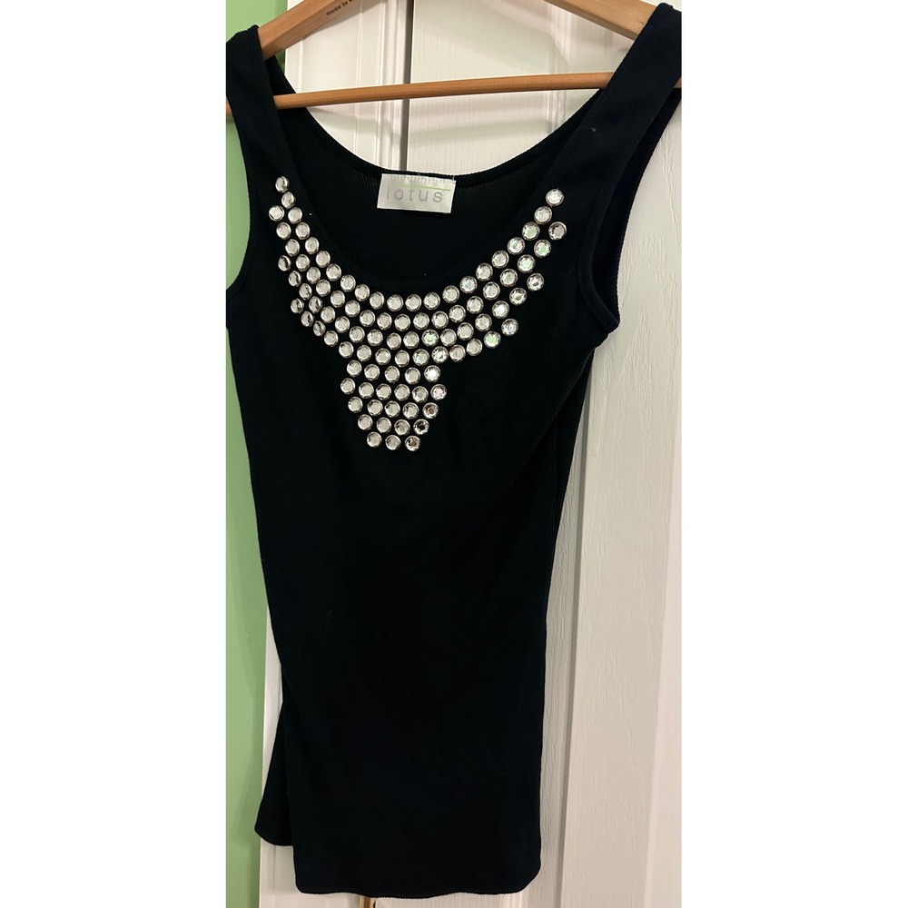 Lotus revolve Black Ribbed Embellished V Neck‎ Tank Top Women's Size M
